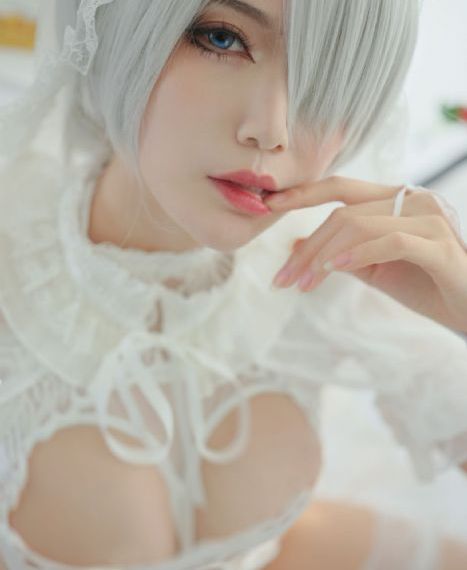 巨龙征服风韵美妇