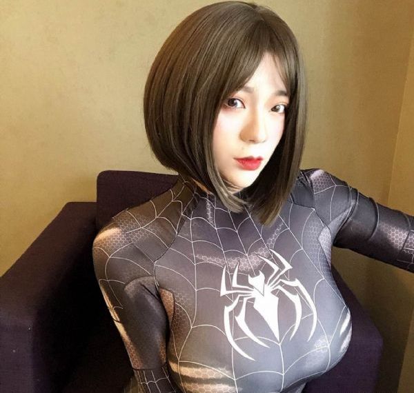 小说豪乳老师刘艳