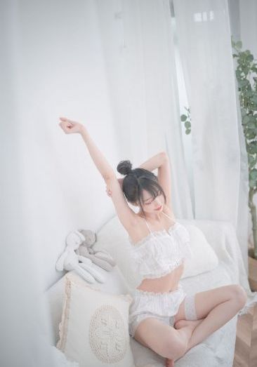 白衣校花与大长腿2 电视剧