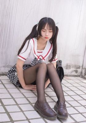 就想爱着你